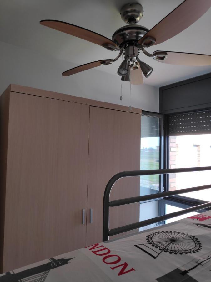 Apartamento En Deltebre Lo Delta Екстериор снимка