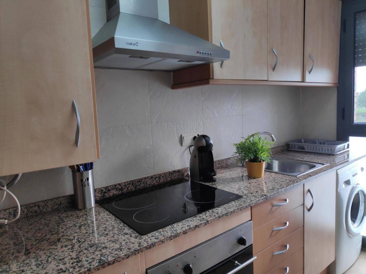 Apartamento En Deltebre Lo Delta Екстериор снимка